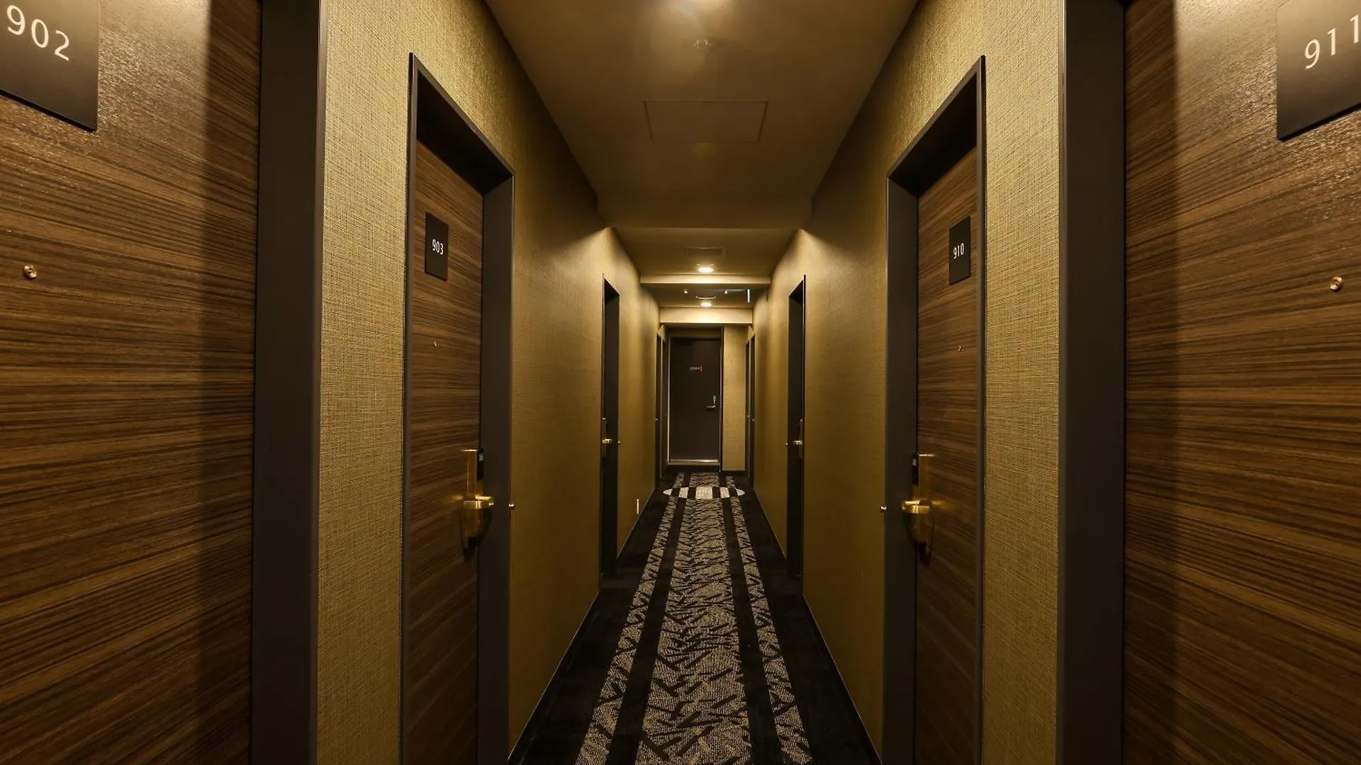 Apa Hotel Kodemmacho Ekimae Tokió 3*,  Japán