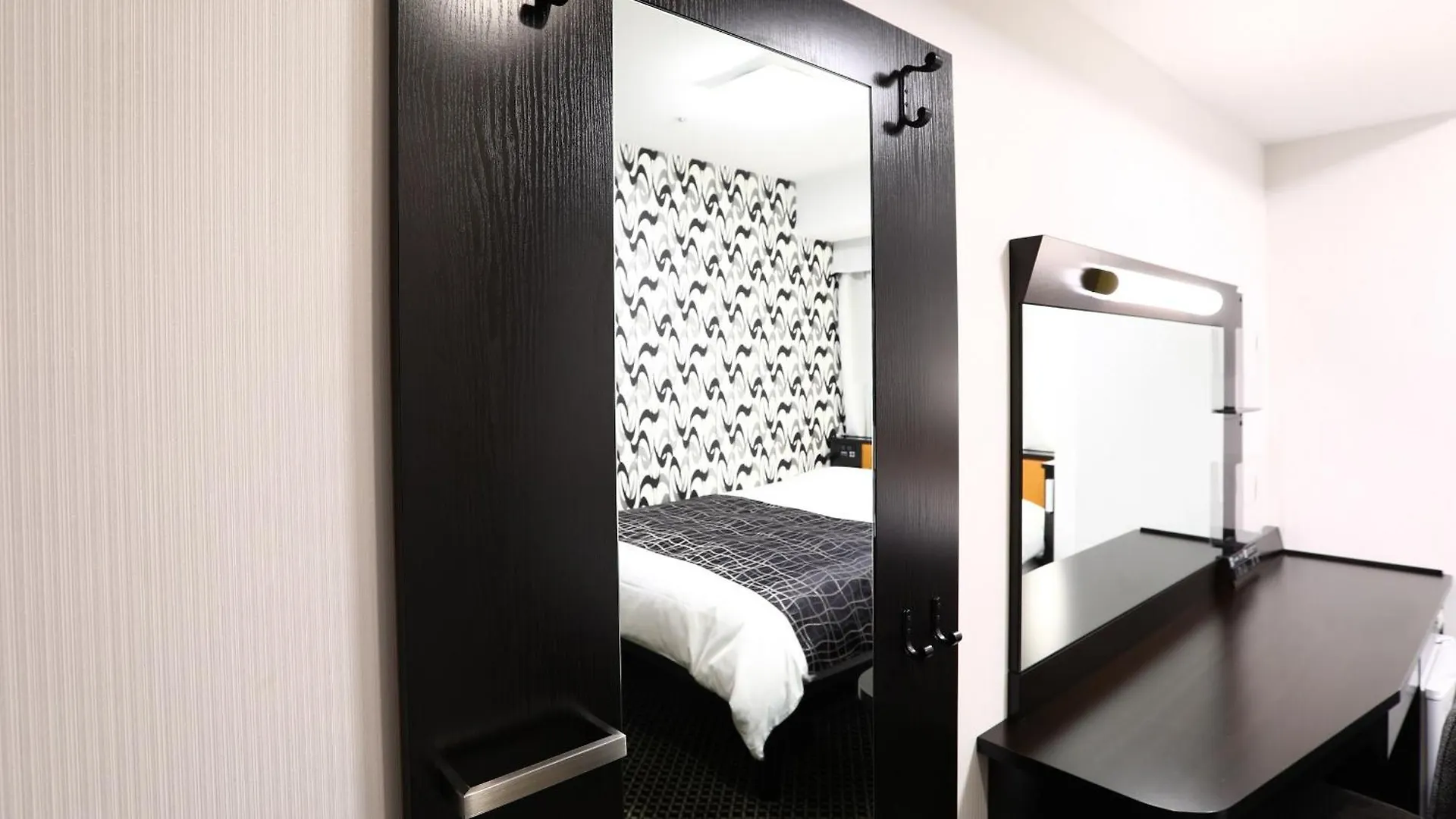 Apa Hotel Kodemmacho Ekimae Tokyo 3*,  Japan